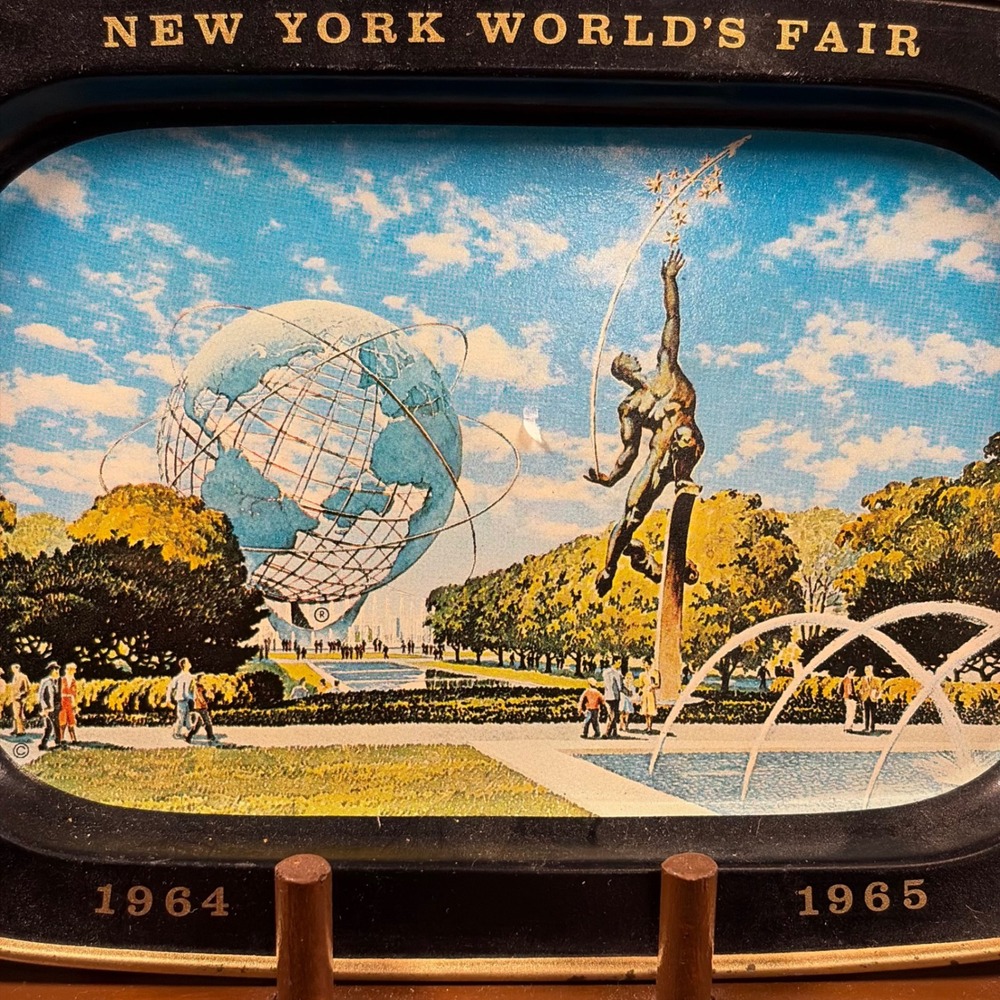 Fabcraft 1964 1965 New York Worlds Fair Unisphere Metal Souvenir Tray Item 312 - Picture 2 of 7